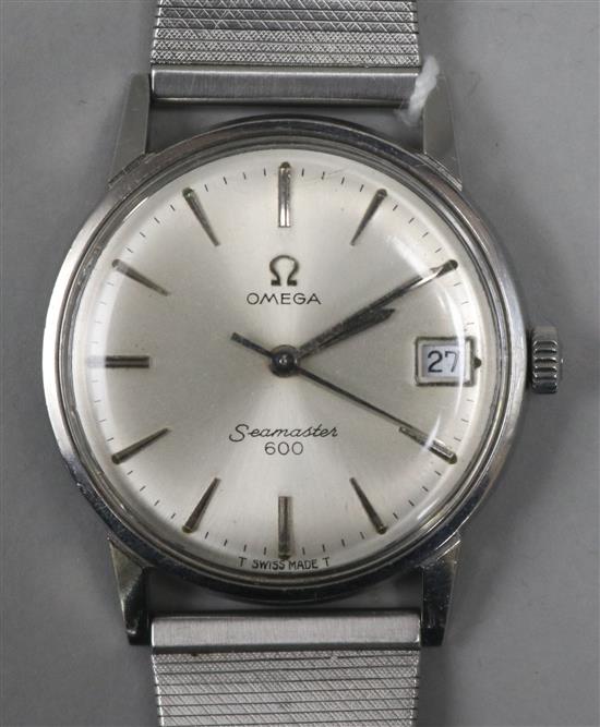 A gentlemans 1960s stainless steel Omega Seamaster manual wind 600 wrist watch, movement c.611.